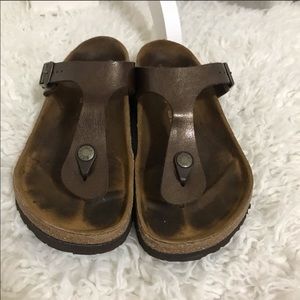 Bronze Birkenstock Gizeh Sandal EUC